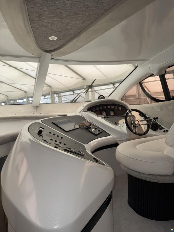 Azimut 46 Fly / REFIT