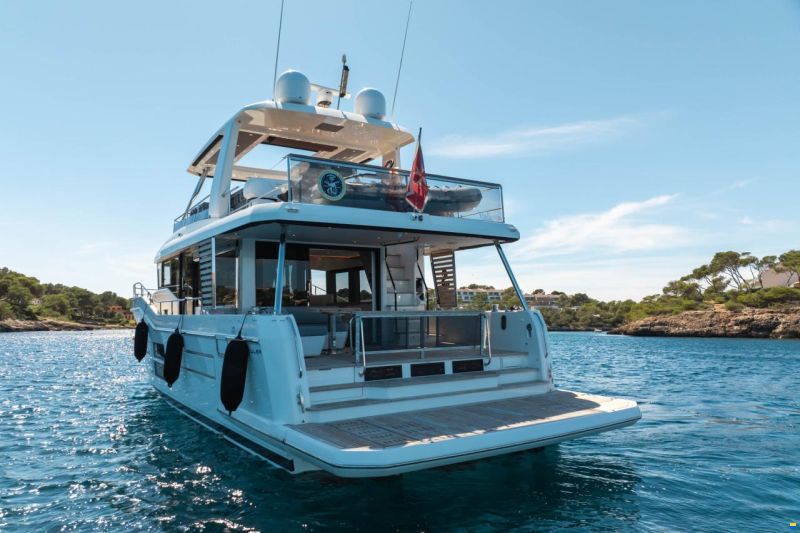 Beneteau Grand Trawler 62