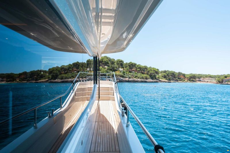 Beneteau Grand Trawler 62