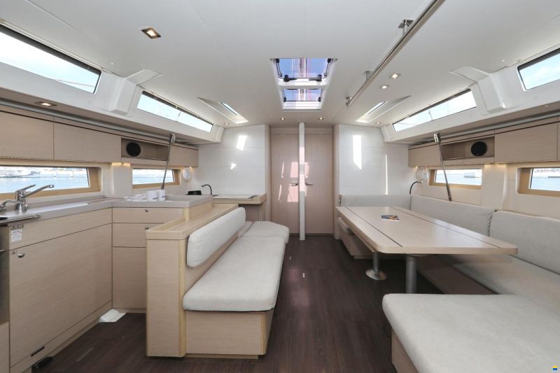 Beneteau Oceanis 51.1
