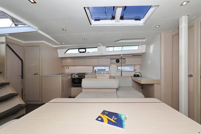 Beneteau Oceanis 51.1