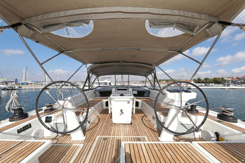 Beneteau Oceanis 51.1