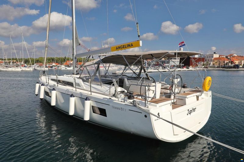 Beneteau Oceanis 51.1