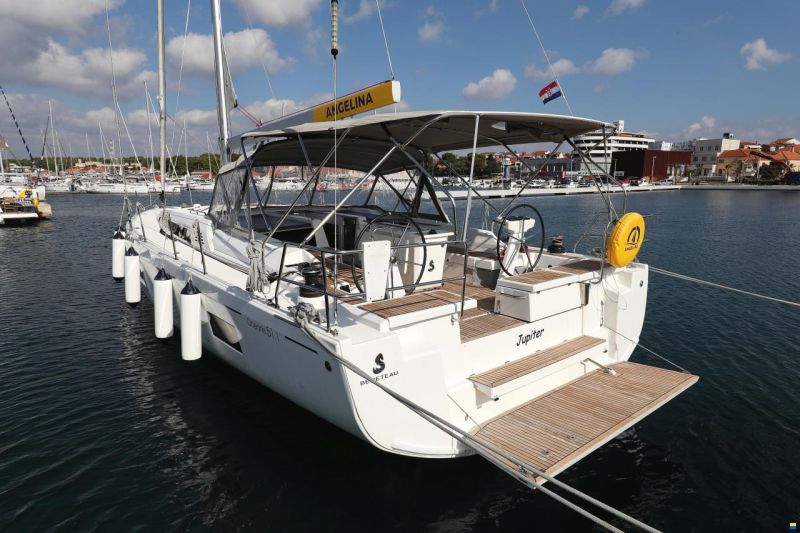 Beneteau Oceanis 51.1