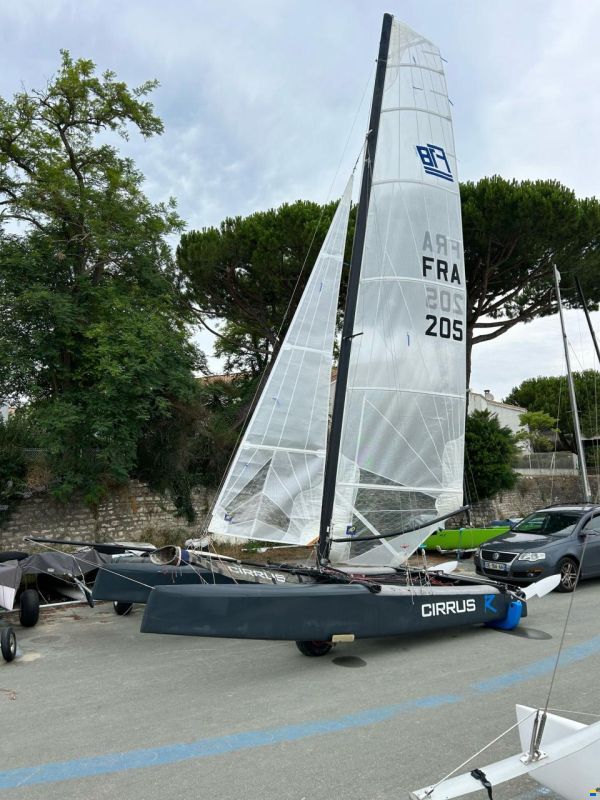 Catamaran F18 Cirrus R