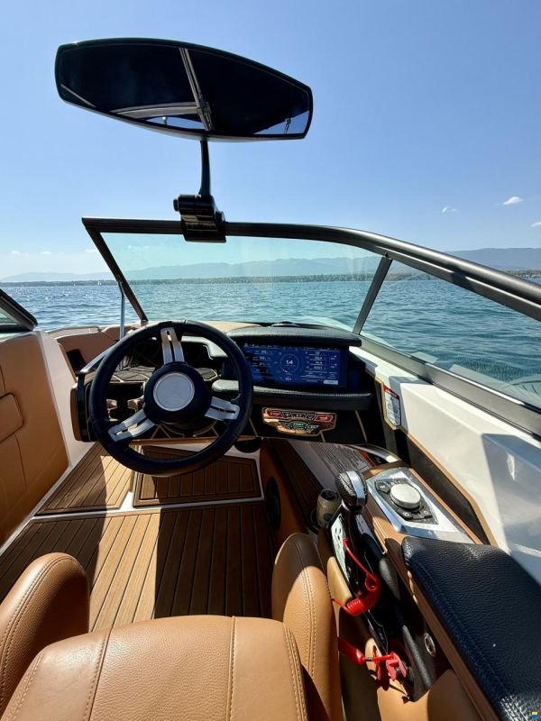Nautique Super Air 210