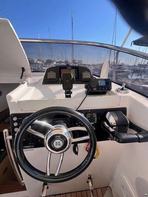 Marinello 26' Cabin