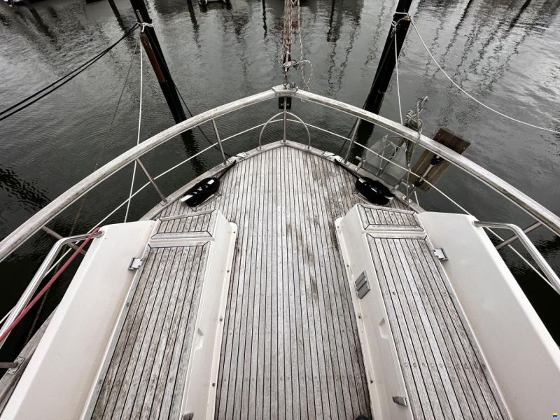 Nauticat 33