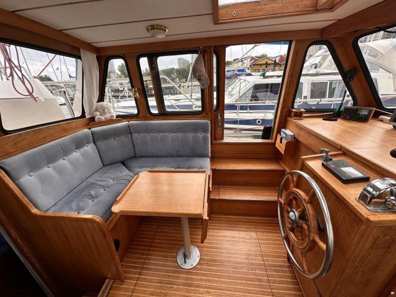 Nauticat 33