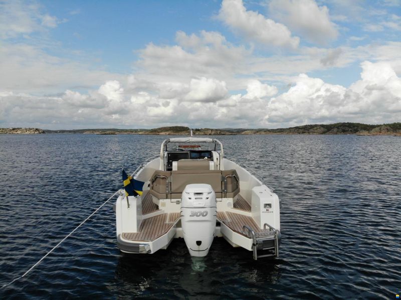 Nimbus Tender 9 T9