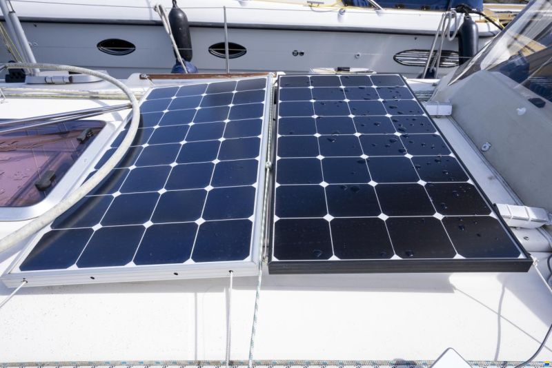 Hanse 411