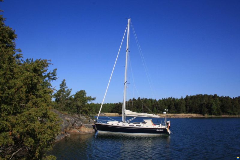 Hanse 411