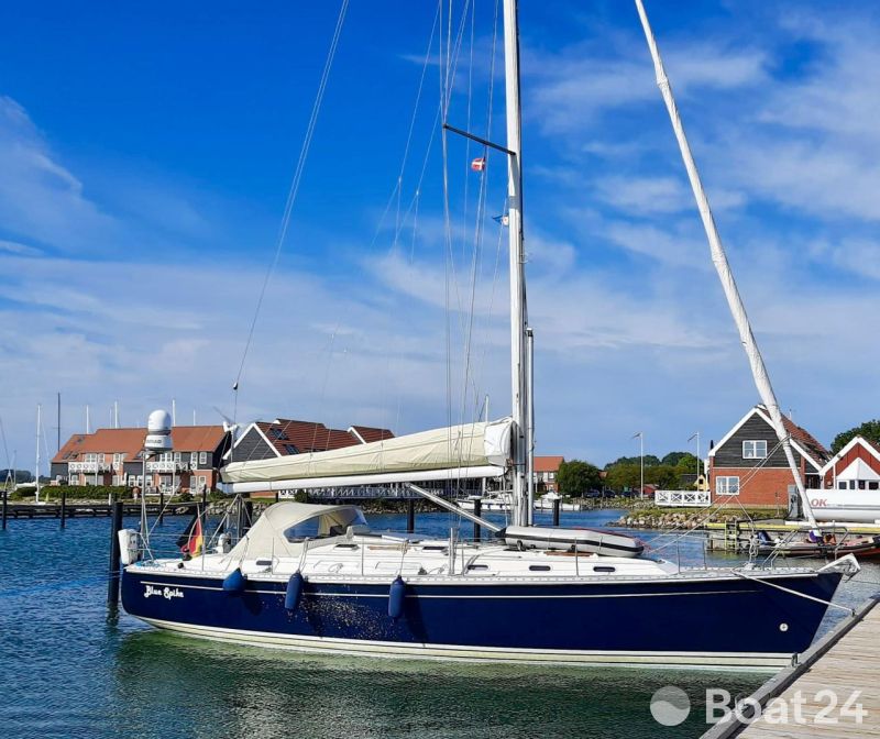 Hanse 411
