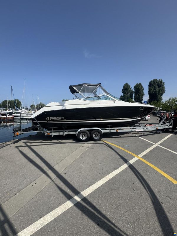 Regal Ventura 8.3/8.8