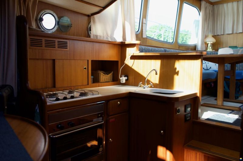 Linssen Dutch Sturdy 320 AC