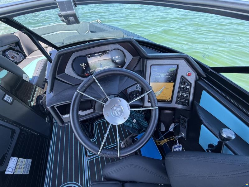 MasterCraft X-Star