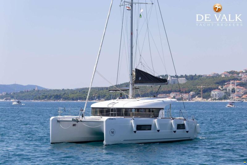 Lagoon 40