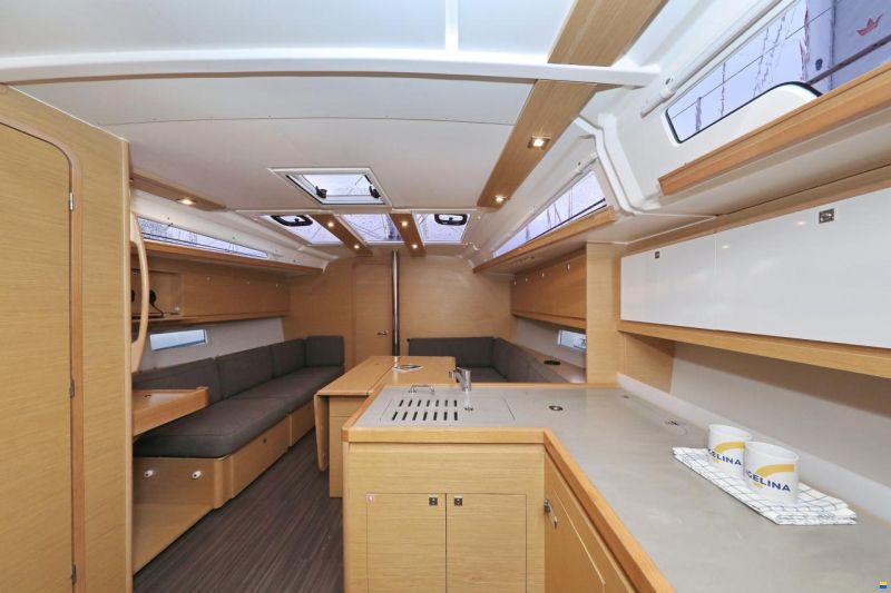 Dufour 390 GL