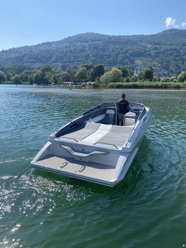 A. Mostes Venere 255