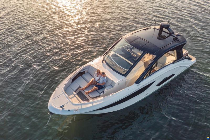 Sea Ray 370 SUNDANCER