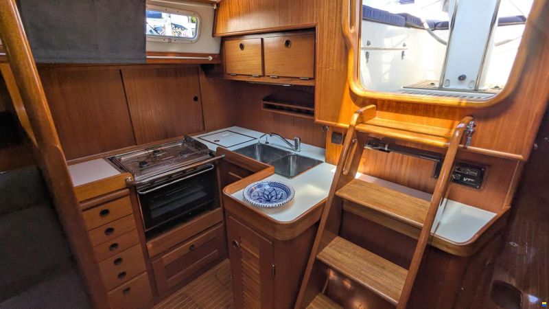 Hallberg-Rassy 42-F