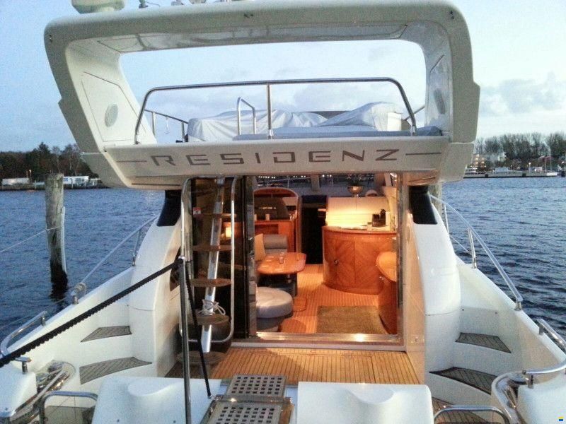 Azimut 52 Fly
