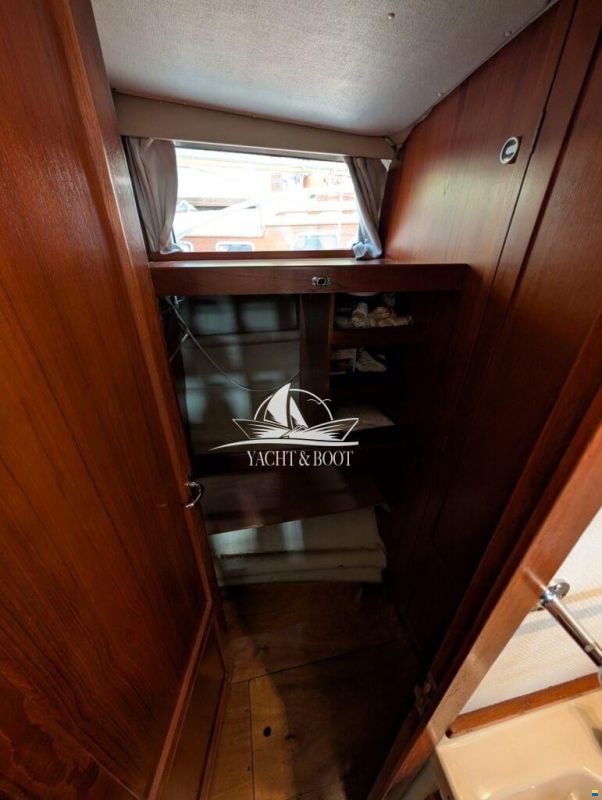 Fjord 30 Cabin