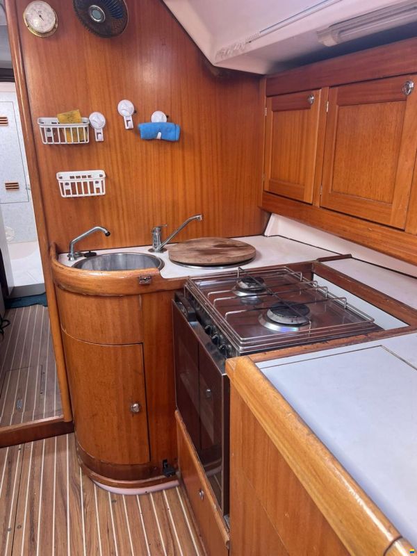Elan 431