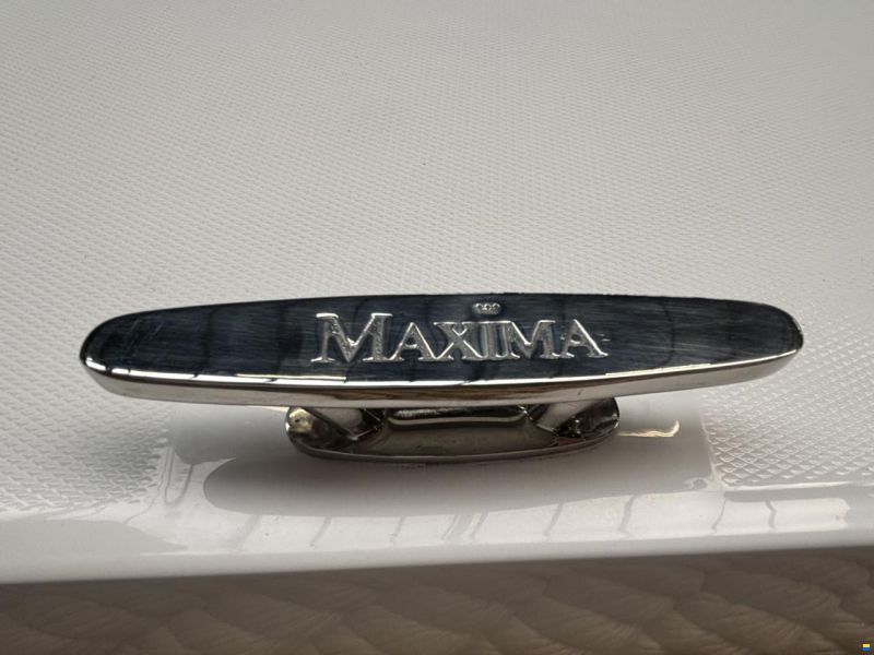 Maxima 550 Tender