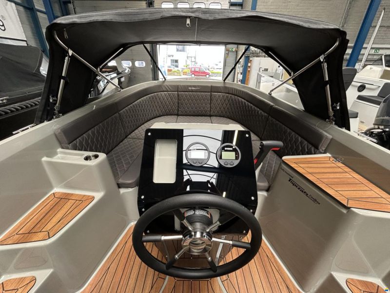 Topcraft 627 Tender