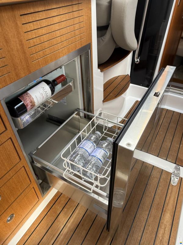 Aquador 27 HT
