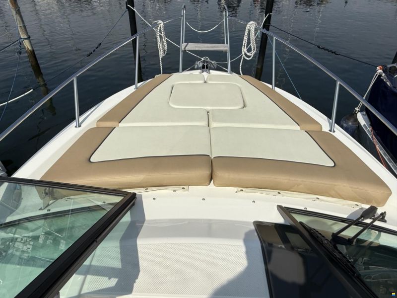Bayliner Ciera 8