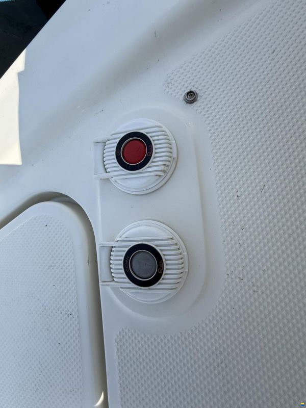 Bayliner Ciera 8