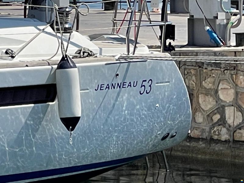 Jeanneau 53