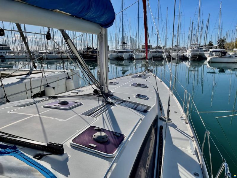 Jeanneau 53
