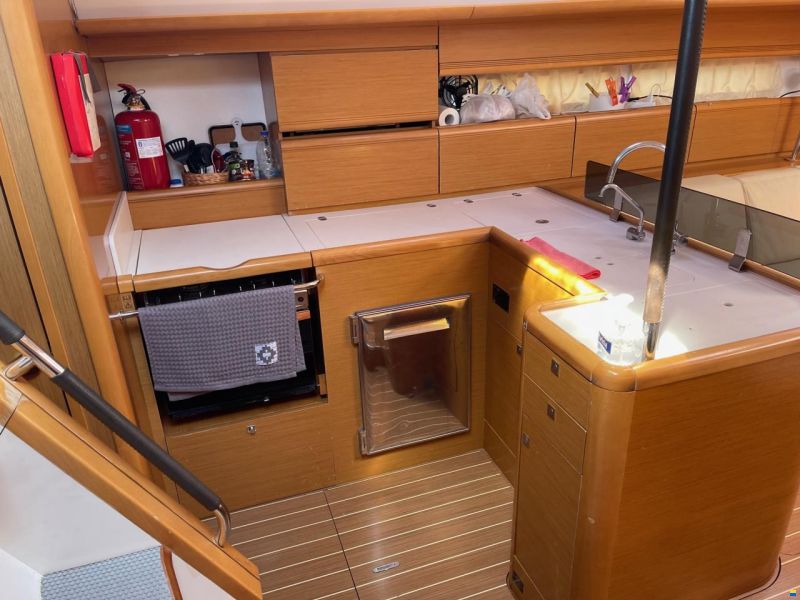 Jeanneau 53