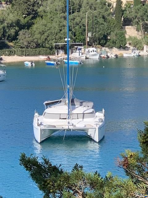 Fountaine Pajot Lavezzi 40