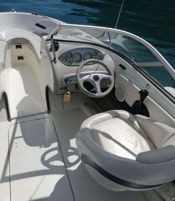 Maxum 1800 SR3