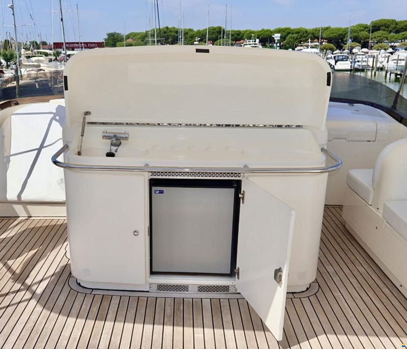 Fairline Squadron 62