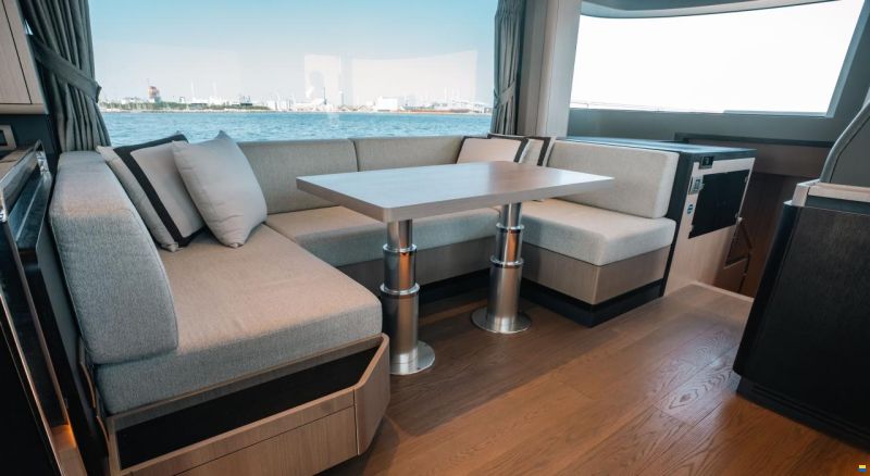 Sirena 48