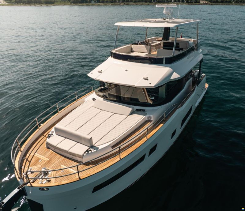Sirena 48