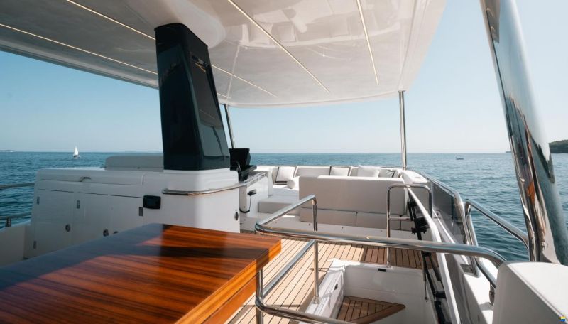 Sirena 48