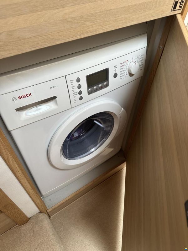 Sealine T50