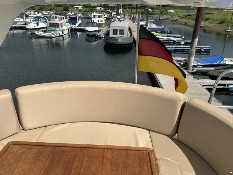 Sealine T50