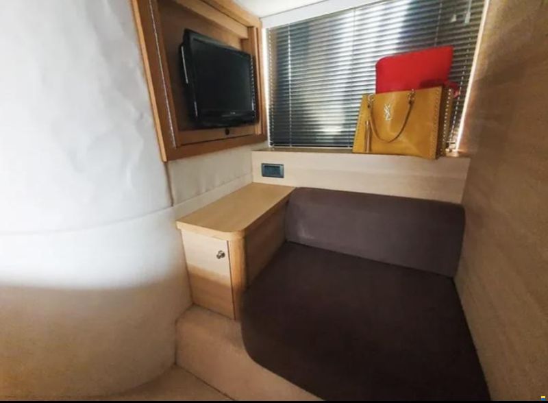 Sealine T50