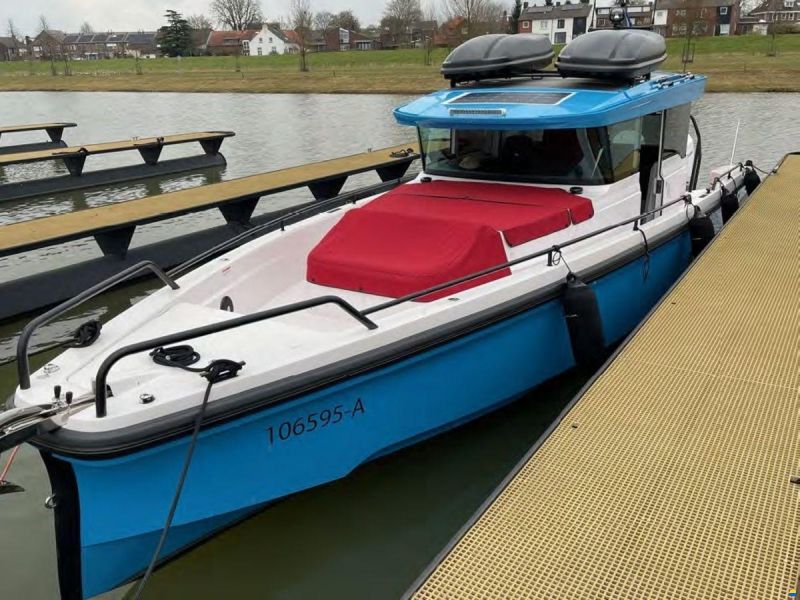 Axopar 37 Cross Cabin BRABUS Line