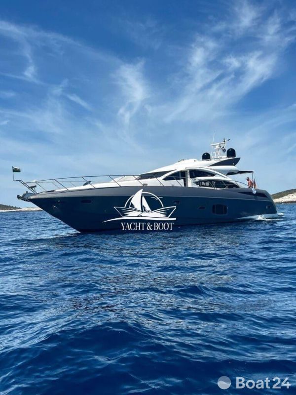 Sunseeker Predator 74 Sports Fly