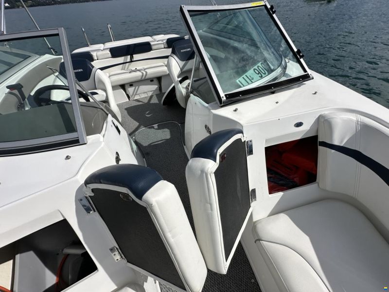 Rinker 216 Captiva