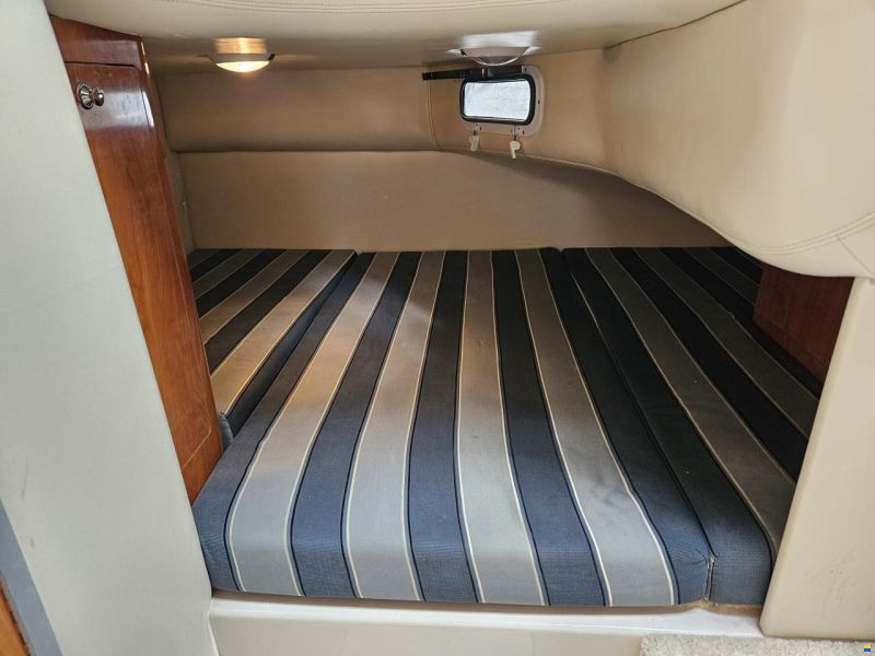 Four Winns Vista 258