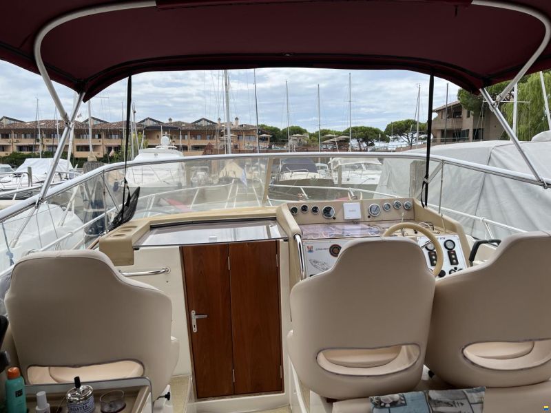 Fjord Dolphin 975